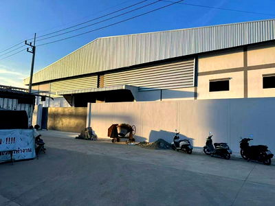 เช่าโรงงาน กระทุ่มแบน สมุทรสาคร : HR3055ปล่อยเช่าโกดังขนาด 2,000 ตรม.ย่านกระทุมแบน สมุทรสาคร เหมาะทำเป็นโรงงาน คลังสินค้า