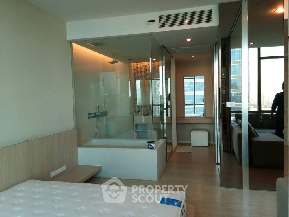 picture 1-BR Condo at The Room Sukhumvit 21 near MRT Sukhumvit (ID 382918) - 10/14