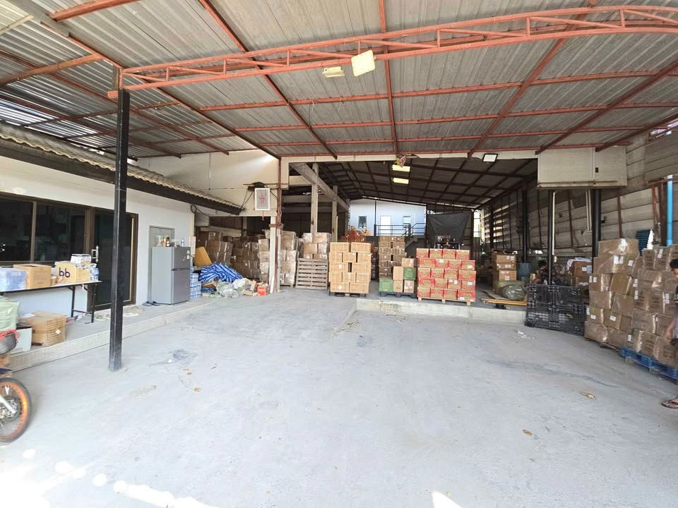 รูป ให้เช่าโกดัง ขนาด450 ตรม. พร้อมออฟฟิศ ห้องพักคนงาน  ทำเลสาย2กับสาย3  - รูปที่ 3/3