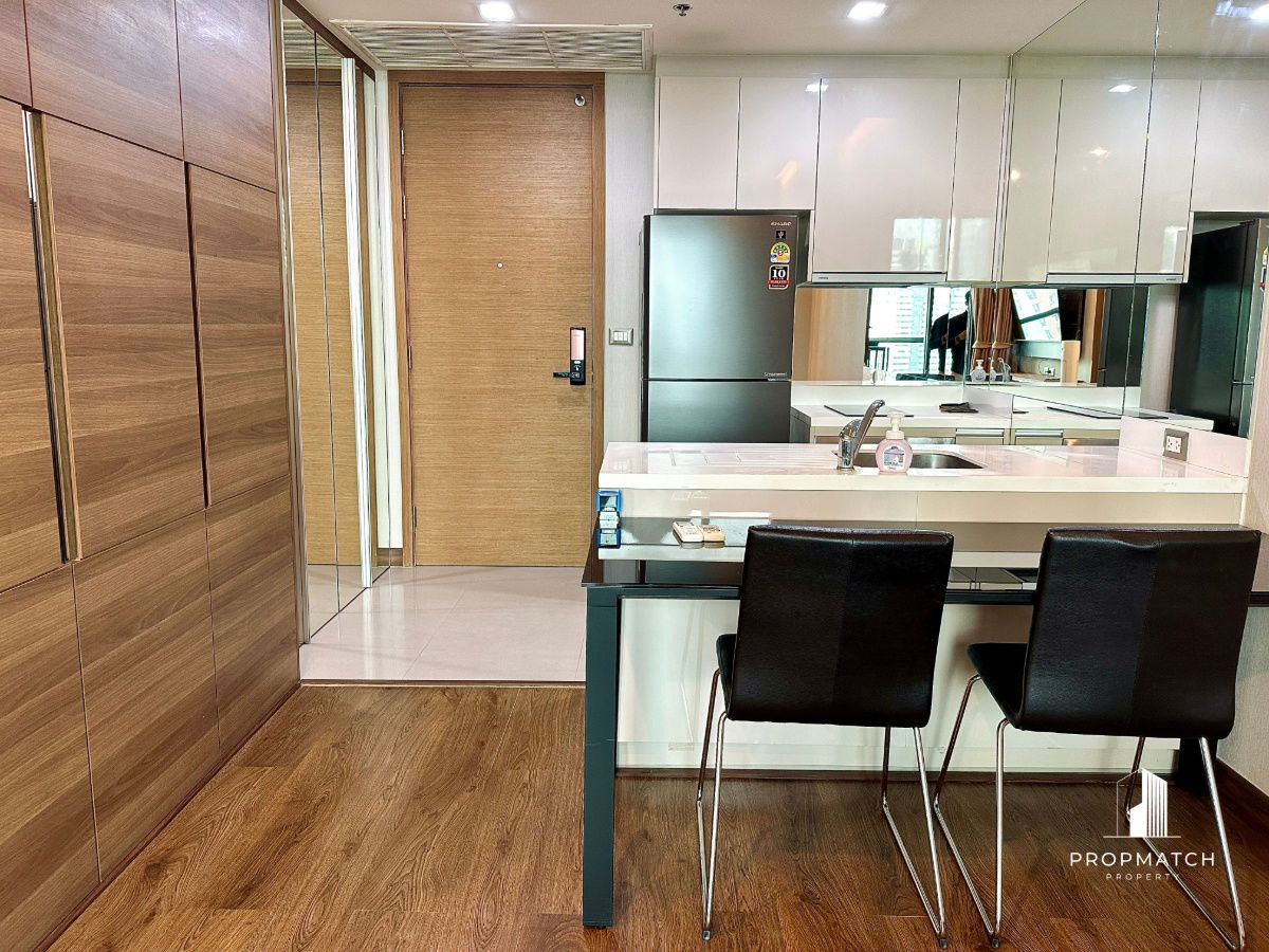 รูป PM030607✨Flash Deal ✨ The Address Sathorn ( 1Bed 1Bath 46SQM.) แต่งครบพร้อมอยู่ !! เพียง 30,000 บาทต่อเดือน Tel.0981315848 @propmatch - รูปที่ 4/12