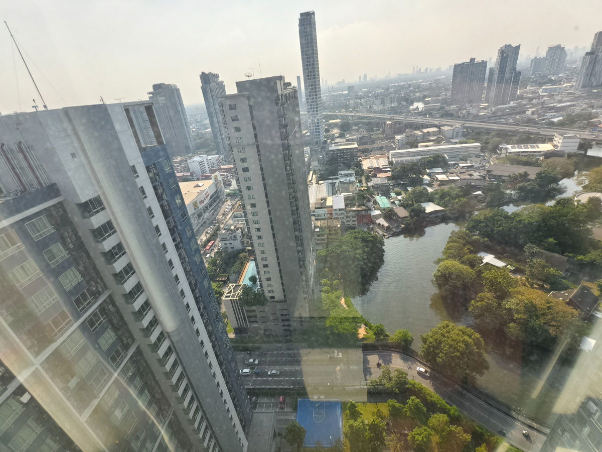 รูป The base sukhumvit 77 🎉🎉 1bed 30 sqm. Only 13,500 bath - รูปที่ 10/10