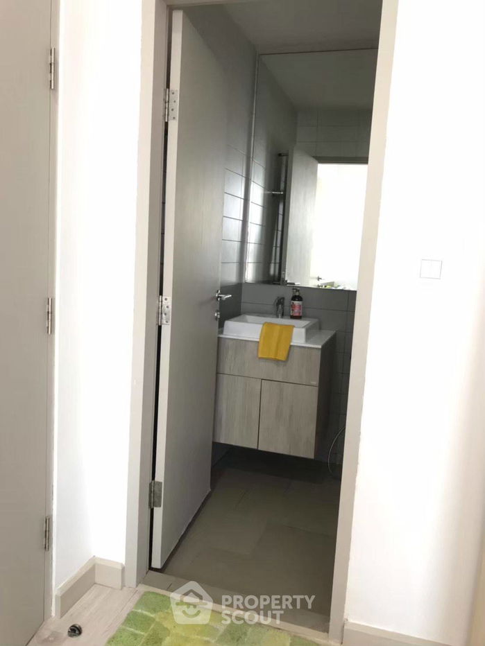 picture 1-BR Condo at Ideo Mobi Sathorn near BTS Krung Thon Buri (ID 364394) - 17/17