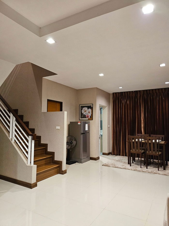 รูป ให้เช่าบ้านเดี่ยวสองชั้น   3 ห้องนอน 3 ห้องน้ำ 1ห้องรับแขก 1ห้องครัว  - รูปที่ 4/14