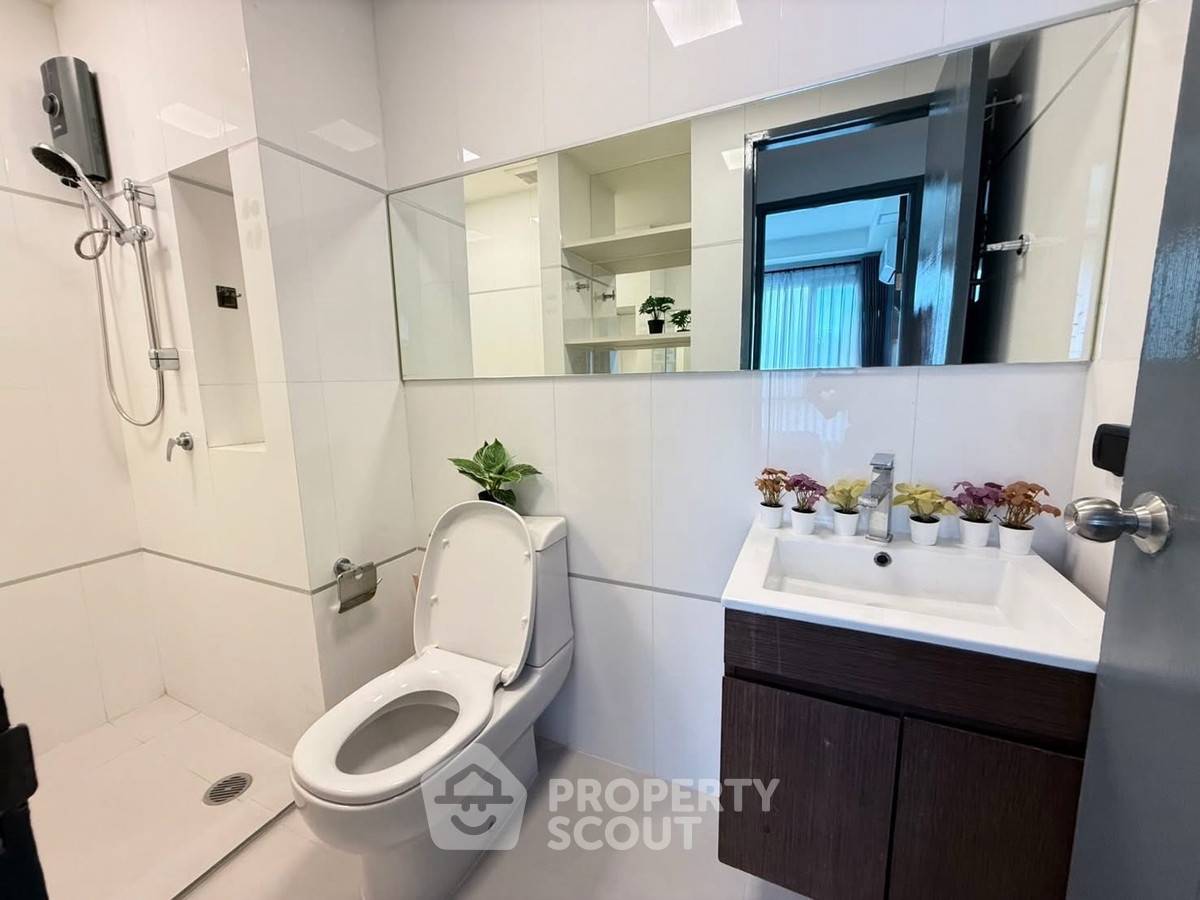 รูป คอนโด 1-ห้องนอน ที่ ทรู ทองหล่อ ใน บางกะปิ (ID 2458750) - รูปที่ 7/10