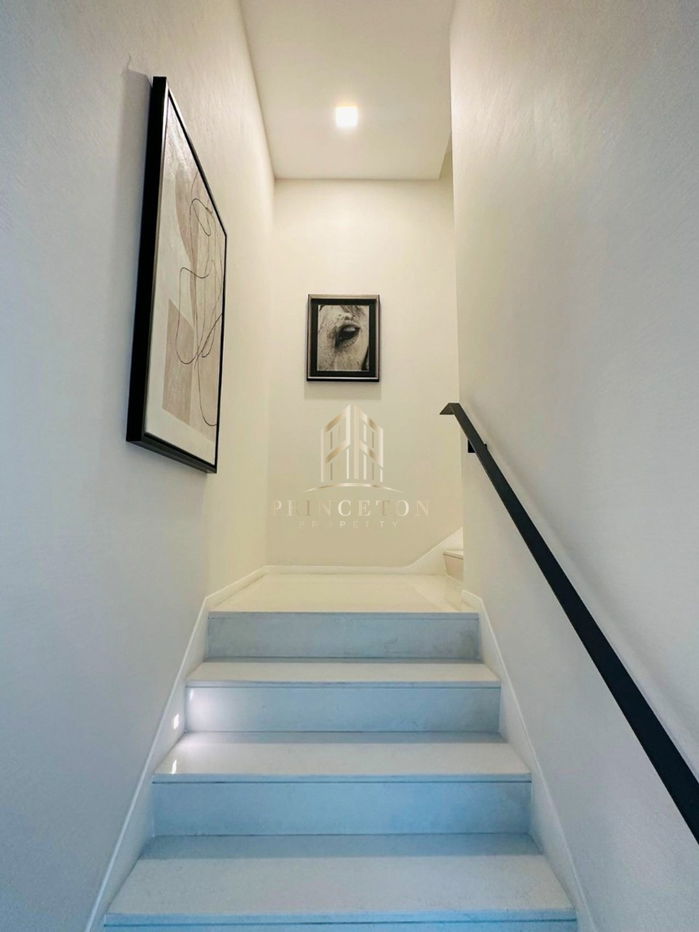 รูป ให้เช่าบ้านหรู 3 ชั้น นันทวันพระราม 9 - ศรีนครินทร์ ติดโรงเรียน นานาชาติ Wellington College, Brighton College - รูปที่ 10/30