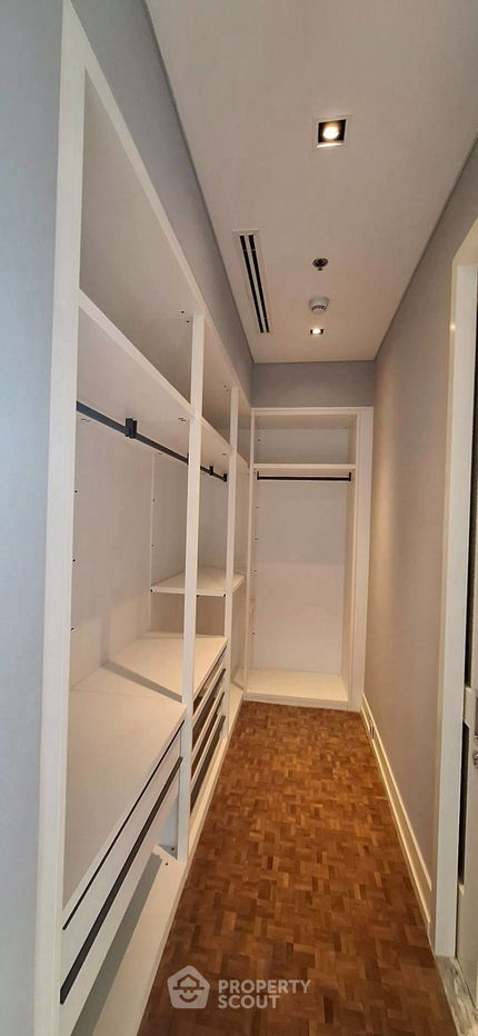 picture 2-BR Condo at The Ritz-Carlton Residences, Bangkok near BTS Chong Nonsi (ID 2359397) - 11/19