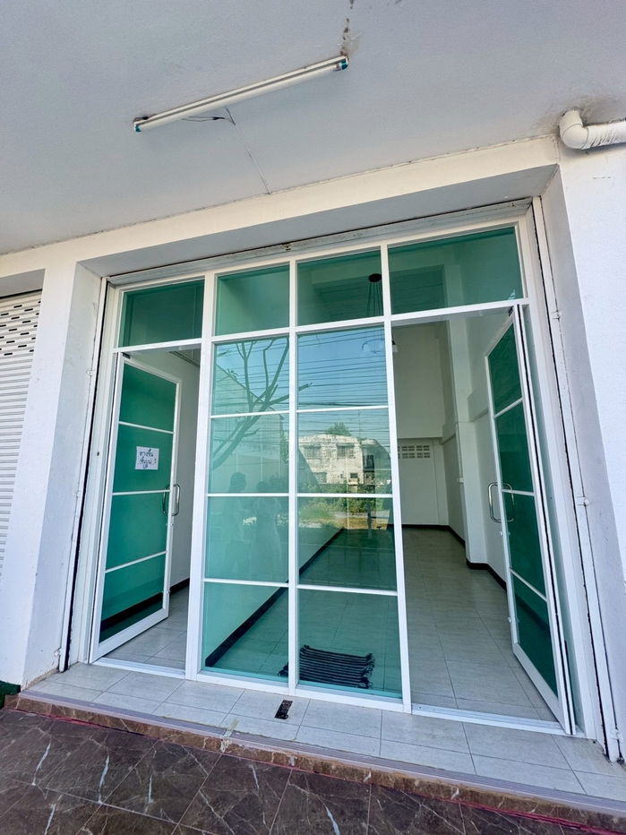 picture For rent, for rent, for rent, building, townhouse, Sukhumvit 101/1, cheap price, interested, Line: @951qfbfi - 18/19