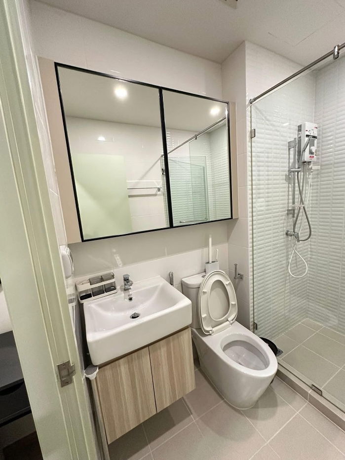 รูป code : E04 ให้เช่าคอนโด ชีวาทัย เกษตร-นวมินทร์ (Chewathai Kaset–Nawamin) | ห้องพร้อมอยู่ ระเบียงวิวสวยติดถนน - รูปที่ 9/10