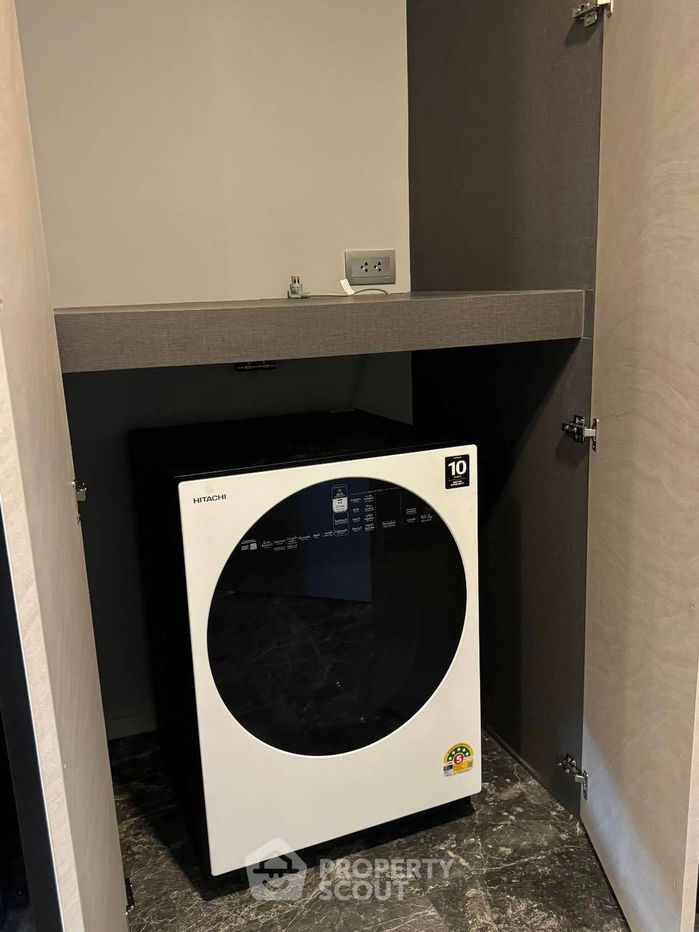 picture 2-BR Condo at Ashton Residence 41 near BTS Phrom Phong (ID 2393658) - 8/12