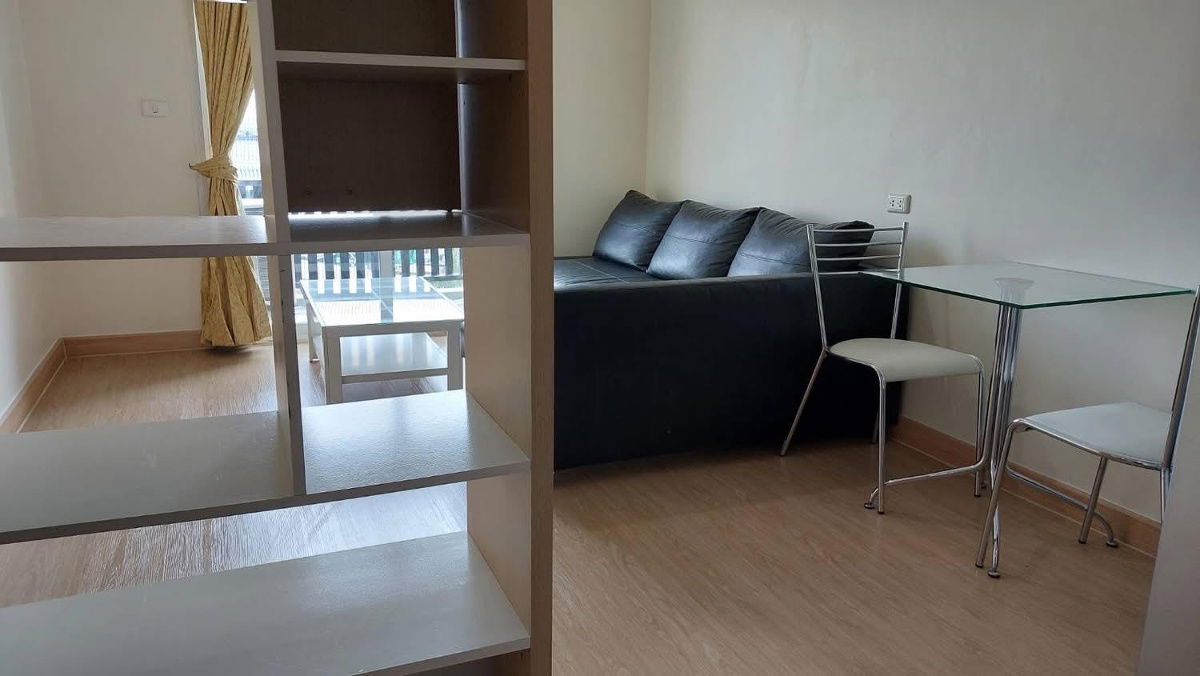 picture code : E01 The Next Ladprao 44 - 6/21