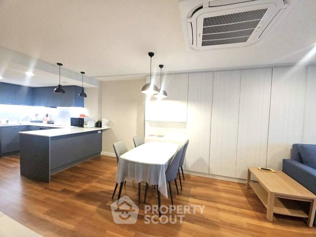 picture 1-BR Condo at Lake Avenue Sukhumvit 16 near BTS Asok (ID 2454300) - 7/14