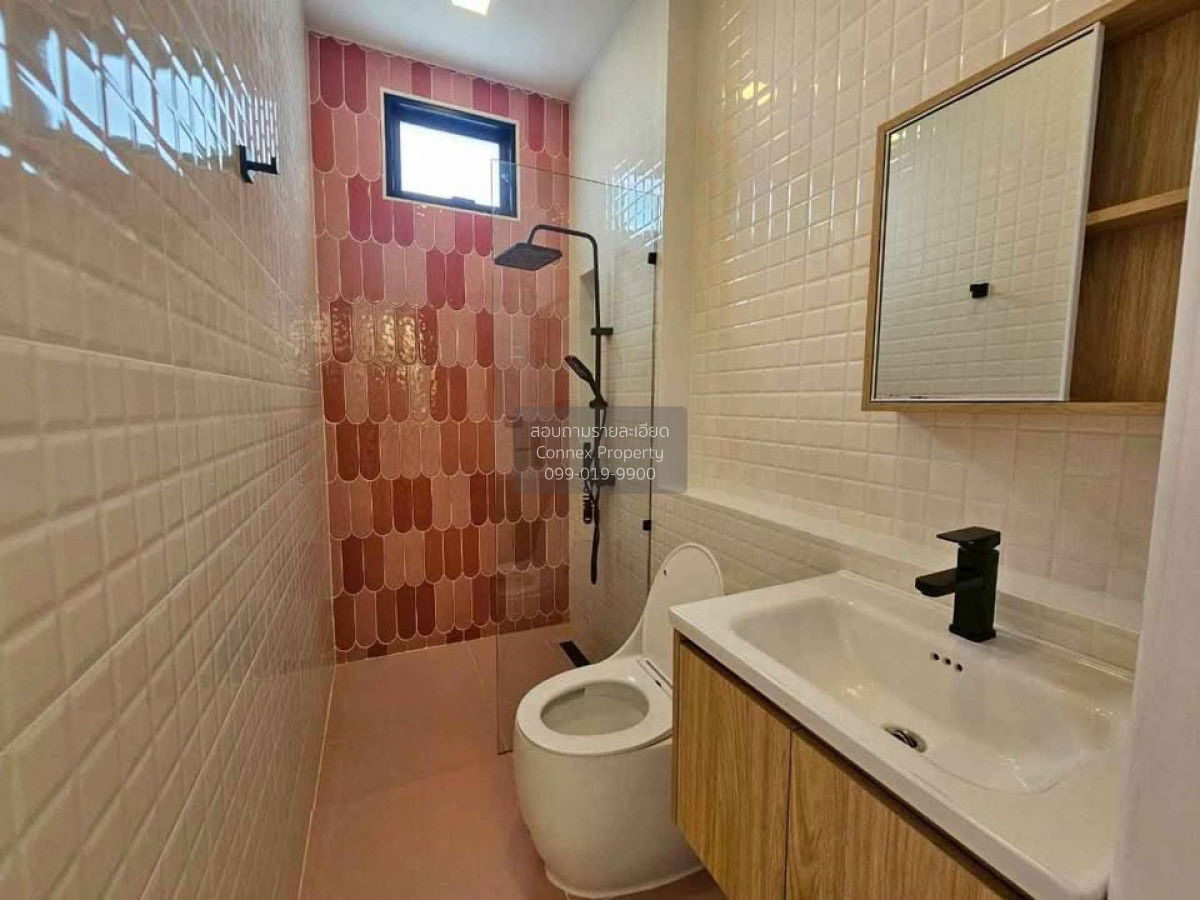 picture For Rent House , Nakarin Garden Village Romklao 19/1 , Khlong Sam Prawet , Lat Krabang , Bangkok , CX-136390 ✅ Live chat with us ADD LINE @connexproperty ✅  - 4/12