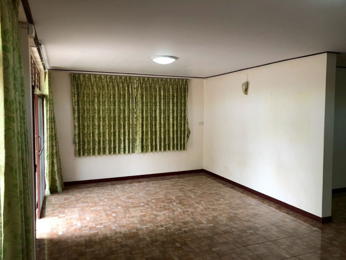 รูป ให้เช่า บ้านเดี่ยว 2 ชั้น 60 ตรว. ปรับปรุงใหม่ อยู่ ปรีดีฯ สุขุมวิท71 - รูปที่ 10/20