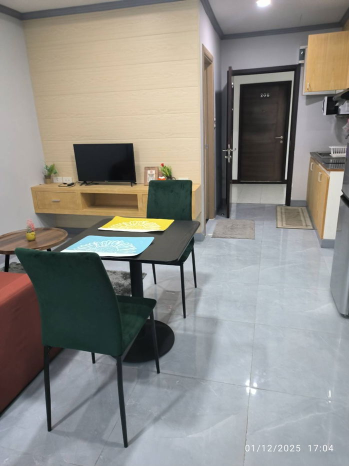 picture For rent, Green Tower Chiangmai, close to university Chiangmai, only 10000 baht per month, Tell (0955752068 Khun Chompoo) - 11/15
