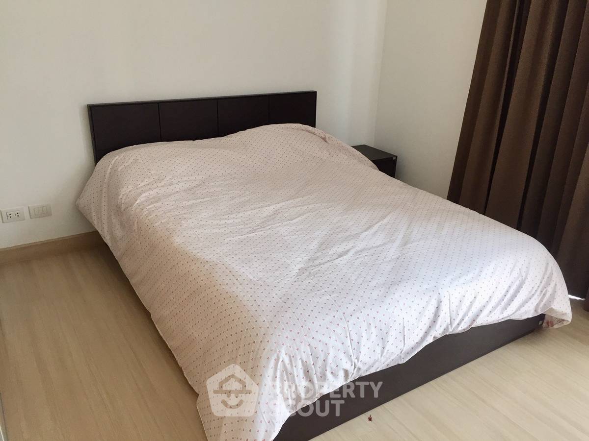 picture 3-BR Condo at Fullerton Sukhumvit near BTS Ekkamai (ID 512765) - 7/19