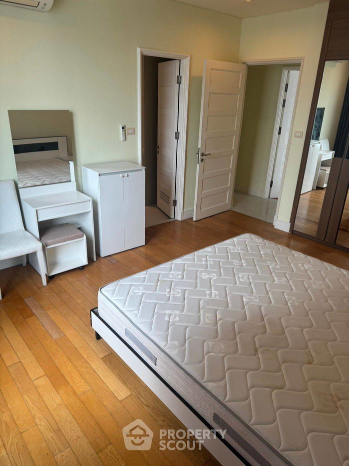 picture 2-BR Condo at Aguston Sukhumvit 22 near MRT Queen Sirikit National Convention Centre (ID 2461271) - 11/14