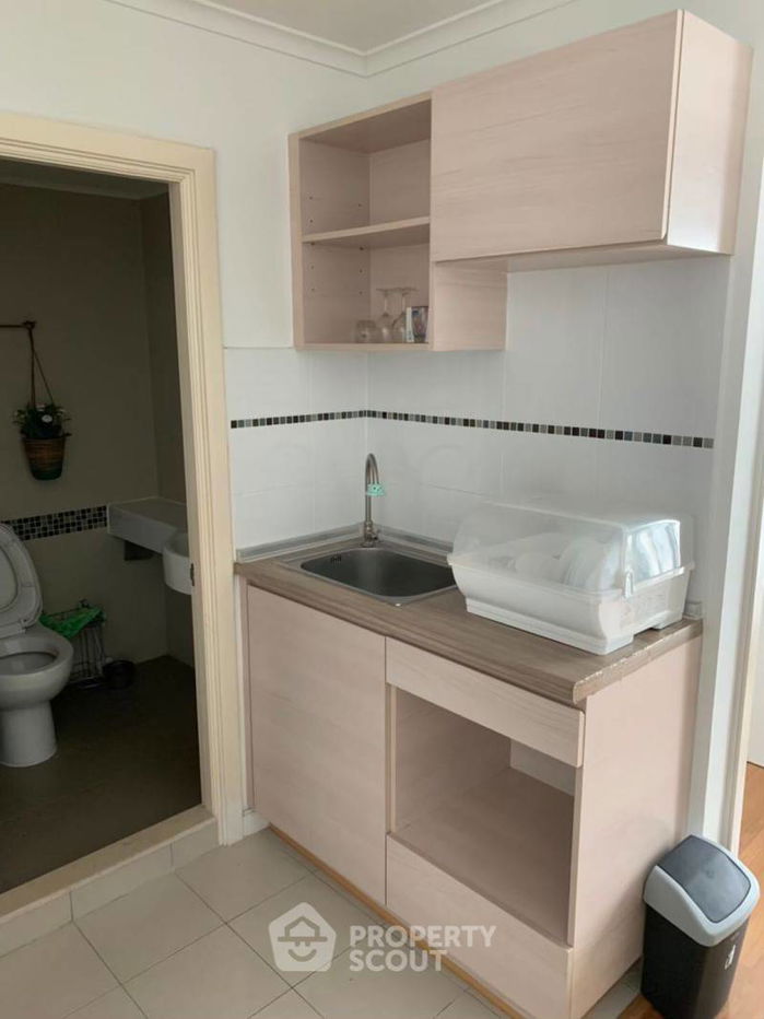 picture 1-BR Condo at Lumpini Park Riverside Rama 3 close to Phra Ram 3 (ID 1990324) - 3/9