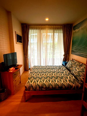 ขายคอนโด : ขายราคาดีที่สุดคอนโดบ้านแสนคราม2นอน ติดทะเลหัวหิน ห้องชั้นล่างติดสวน เฟอร์ครบพร้อมอยู่ 064-974-2441