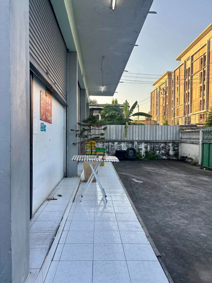 รูป Commercial building for rent on Sukhumvit 105 Road (SPSAD3671) - รูปที่ 4/5