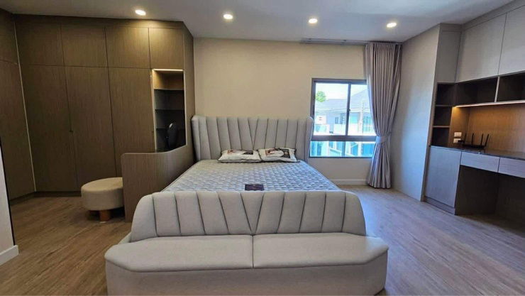 รูป บ้านเดี่ยวพร้อมอยู่ การเดินทางสะดวก ใกล้สนามบิน - รูปที่ 9/10