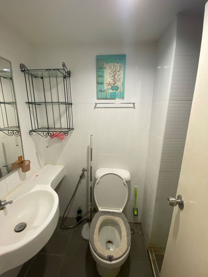 picture P1164 Condo for rent Lumpini Condo Town Ramintra Latplakao, conditioners, beautiful room, fully furnished, special price. - 10/13