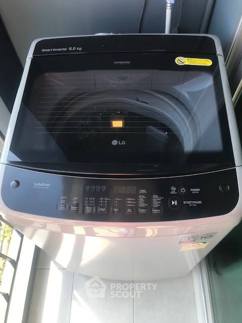 picture 1-BR Condo at Lumpini Park Vibhavadi-Chatuchak near MRT Chatuchak Park (ID 376639) - 4/11