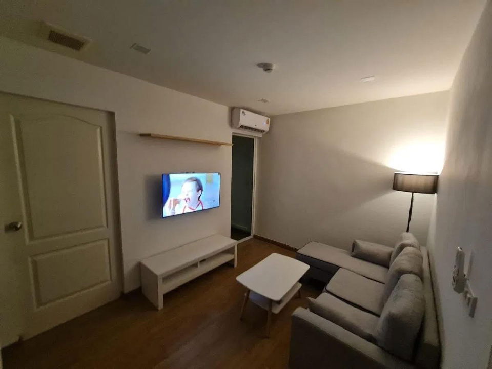 picture code : E21 The Humble Living @ Suppalerk - 6/18