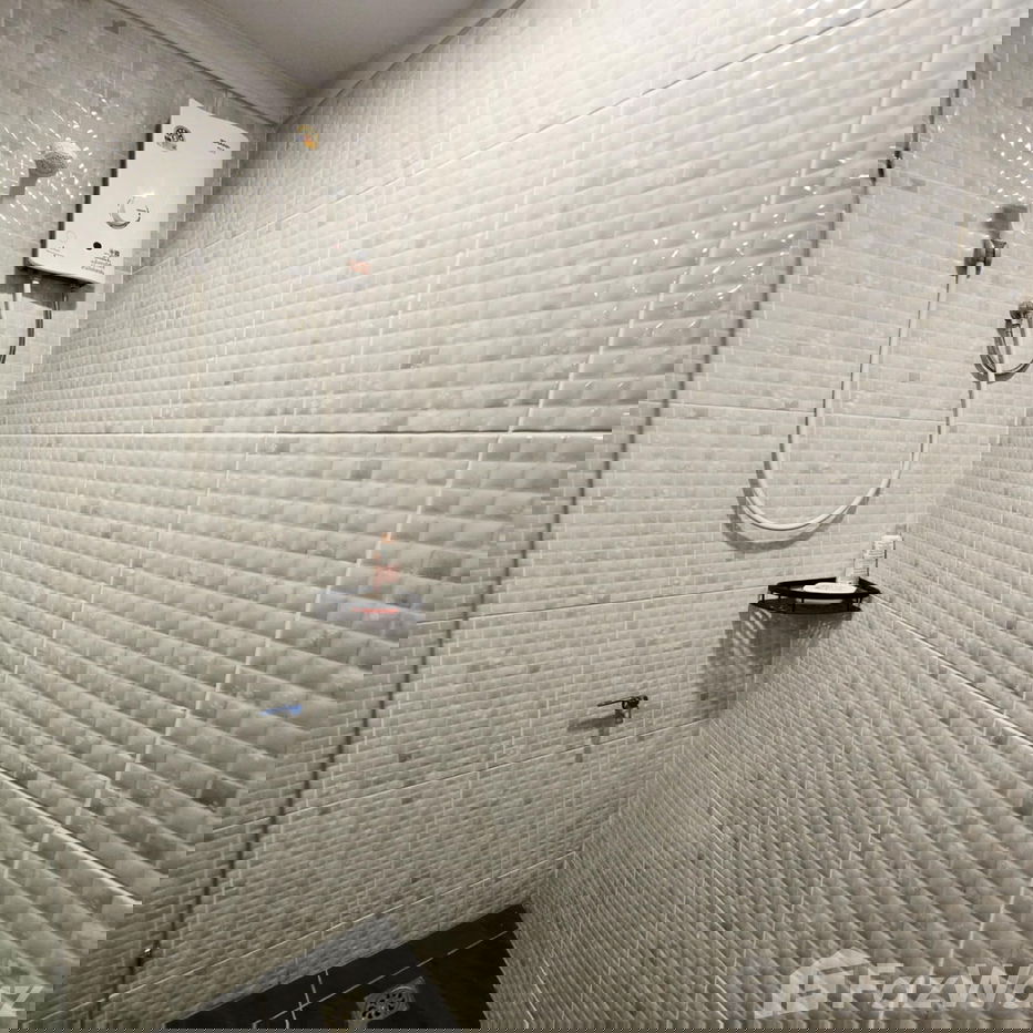 รูป Tastefully Refurbished Condo at Subkaew Tower | 11th Floor | 5550361 - รูปที่ 10/13