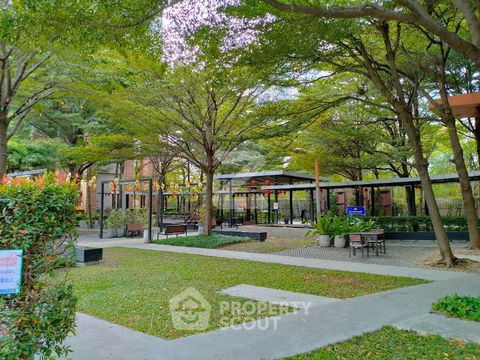 คอนโด 1-ห้องนอน ที่ คอนโด ลุมพินี เพลส พระราม 9 – รัชดา ใกล้ MRT พระราม 9 (ID 555068)