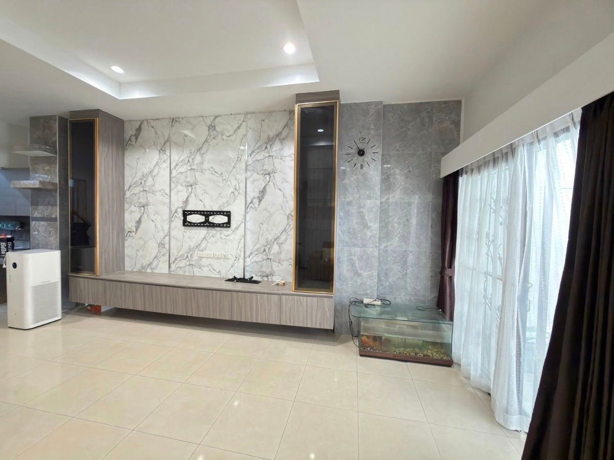 รูป 🏡 ให้เช่าทาวน์โฮม 4 ชั้น – พัฒนาการ 38 บ้านสวย เฟอร์นิเจอร์ครบ พร้อมเข้าอยู่ - รูปที่ 8/15
