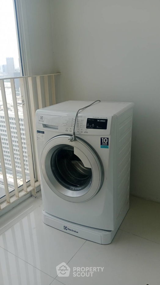 picture 1-BR Condo at Ideo Verve Ratchaprarop near ARL Ratchaprarop (ID 1109104) - 5/5