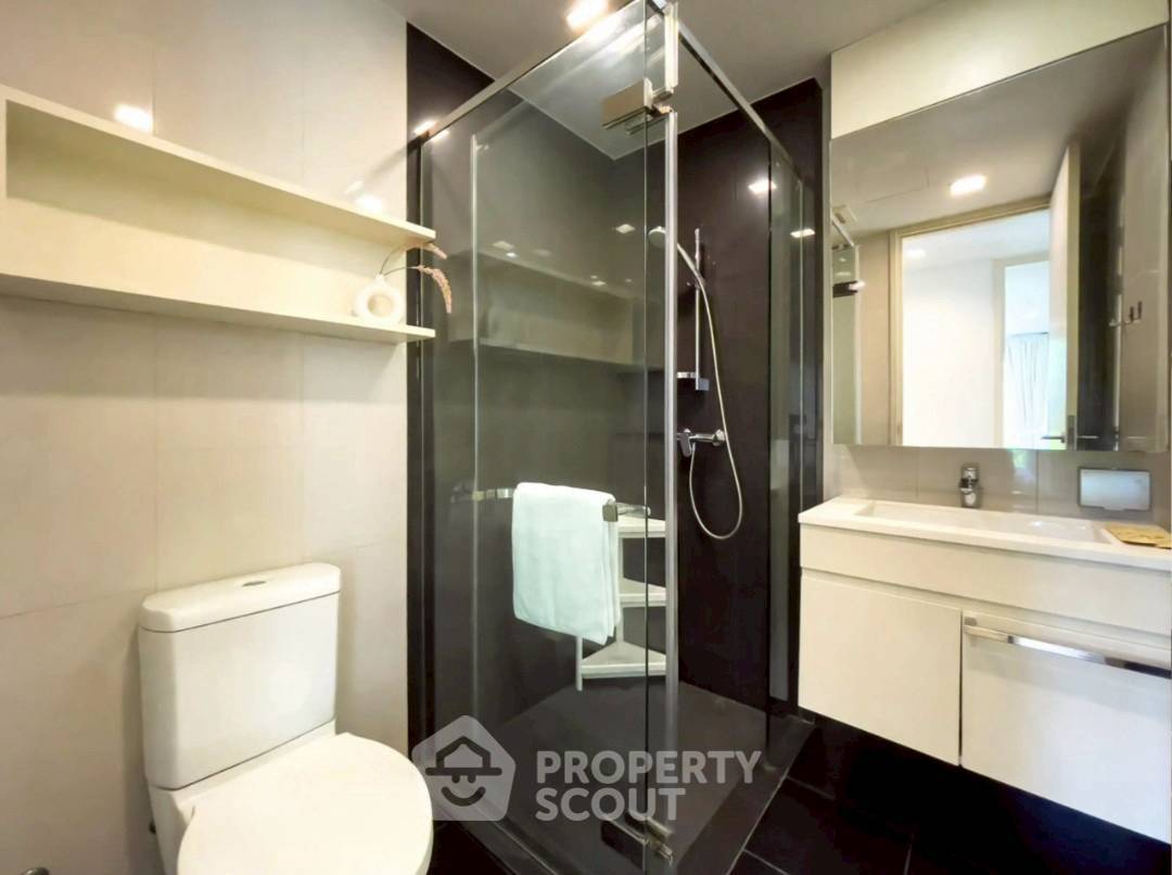 picture 2-BR Condo at Via 31 near MRT Sukhumvit (ID 2377699) - 12/13