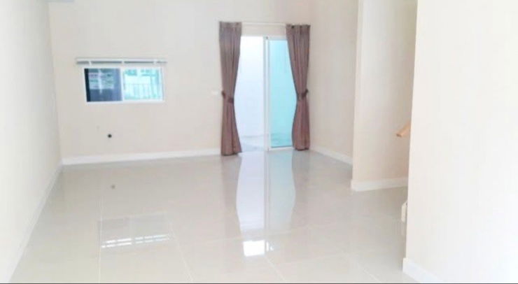 รูป ให้เช่าเดอะ คัลเลอร์ส บางนา-วงแหวน (The Colors Bangna-Wongwaen) อยู่ซอย มหาชัย ถนนบางนาตราด กม.10  ต.บางพลีใหญ่ - รูปที่ 3/7