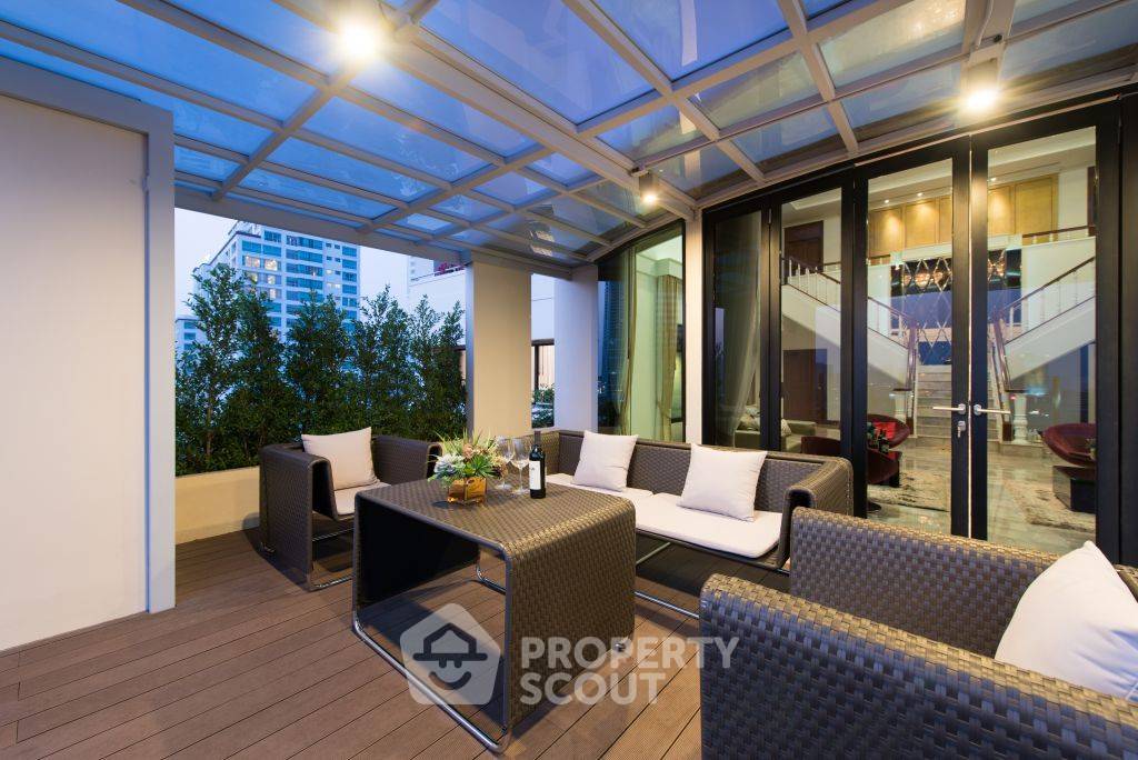picture Spectacular High Rise 4-BR Penthouse near MRT Queen Sirikit National Convention Centre (ID 1286665) - 44/49
