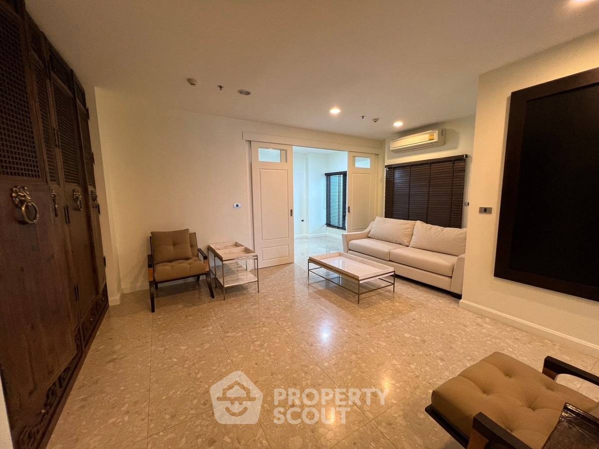picture 3-BR Condo at The Crest Sukhumvit 34 near BTS Thong Lor (ID 1804635) - 35/36