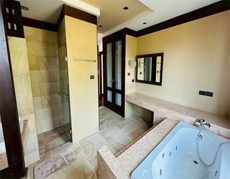 picture Luxuriously Pool Villa House for sale !! - 4/8