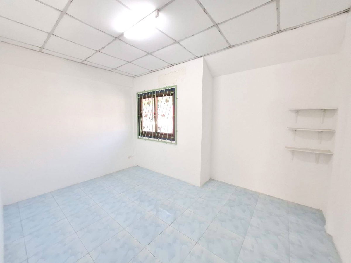 รูป บ้านไม่ถึงล้าน เมืองระยองน่ายู่มาก - รูปที่ 9/9