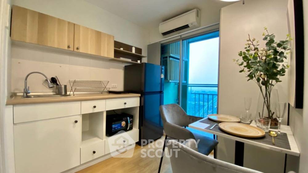 picture 1-BR Condo at Lumpini Place Srinakarin-Huamak near ARL Hua Mak (ID 1939156) - 11/16