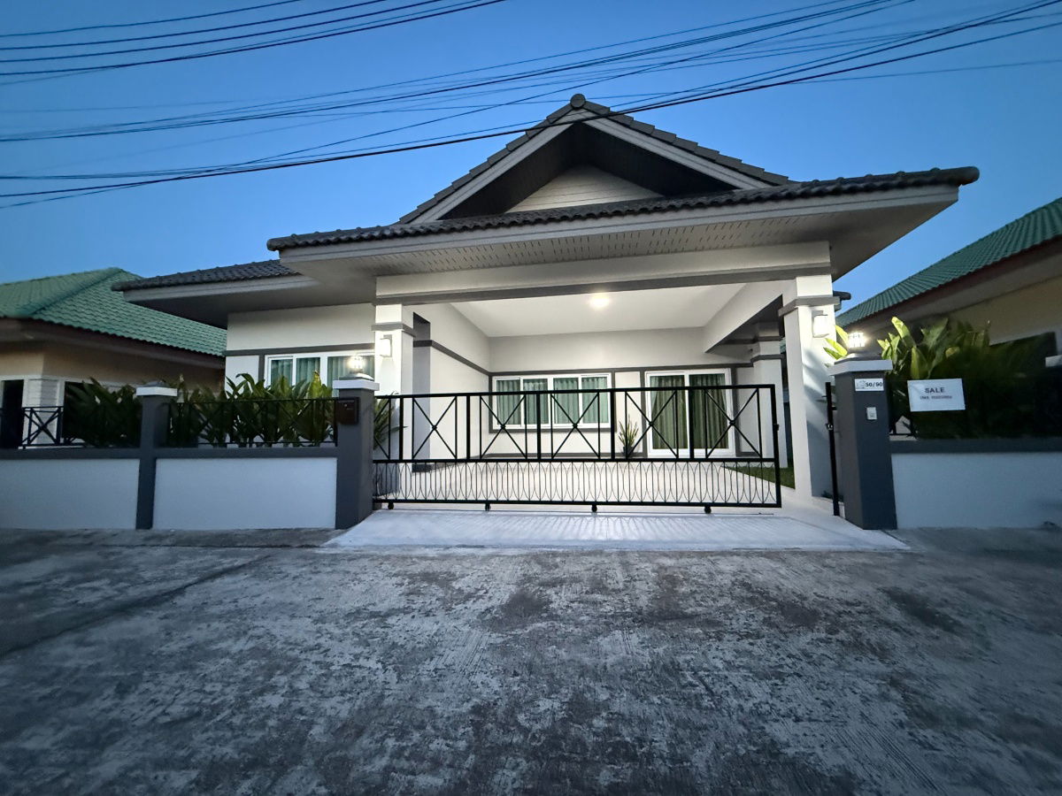 รูป ขายบ้านเดี่ยว 3 ห้องนอน รีโนเวทใหม่สวย เนื้อที่ 52ตร.ว. เฟอนิเจอร์และเครื่องใช้ไฟฟ้าครบ พร้อมอยู่ - รูปที่ 1/10