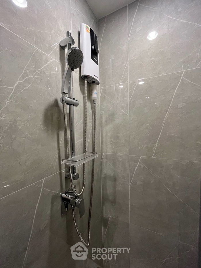 picture 1-BR Condo at Nue District R9 near MRT Phra Ram 9 (ID 2445963) - 5/5