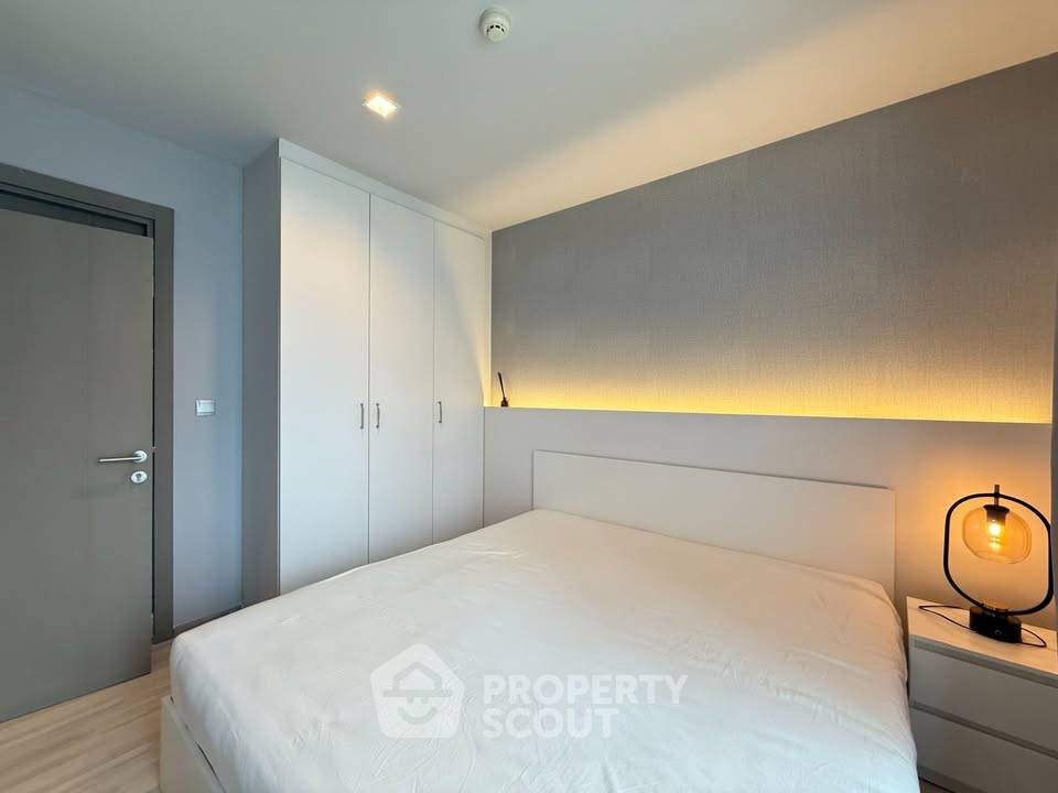 picture 2-BR Condo at Life Asoke - Rama 9 near MRT Phra Ram 9 (ID 2413898) - 8/10