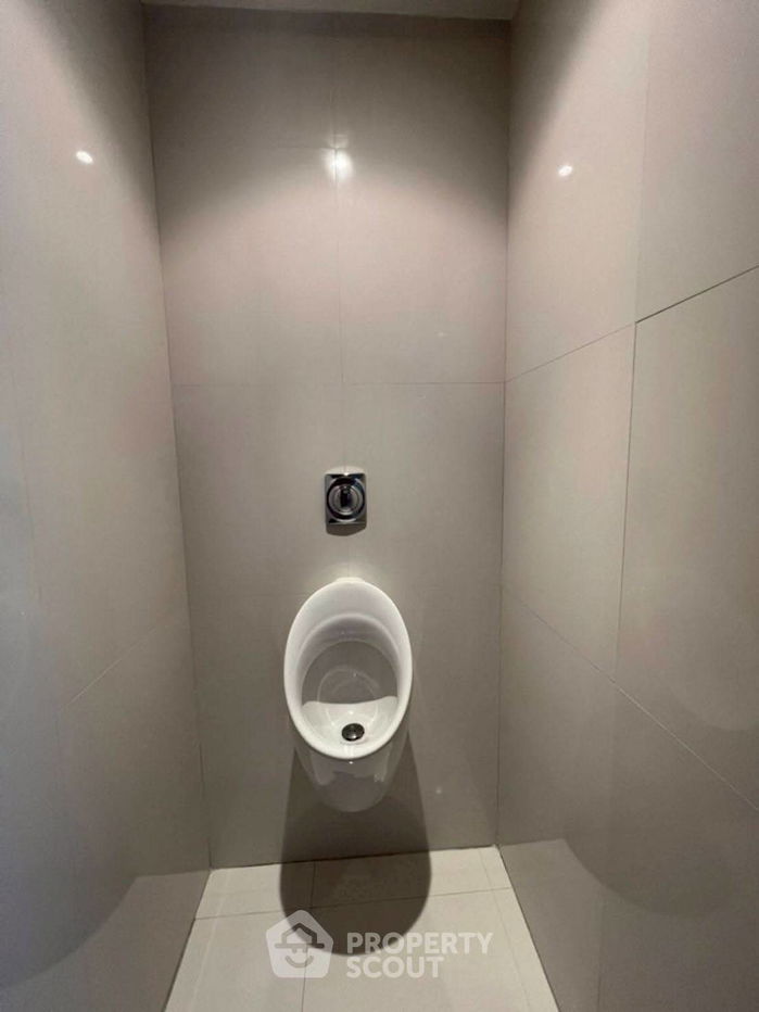 รูป คอนโด 4-ห้องนอน ที่ ซิตี้เลค ทาวเวอร์ สุขุมวิท 16 คอนโดมิเนียม ใกล้ BTS อโศก (ID 2213286) - รูปที่ 10/15