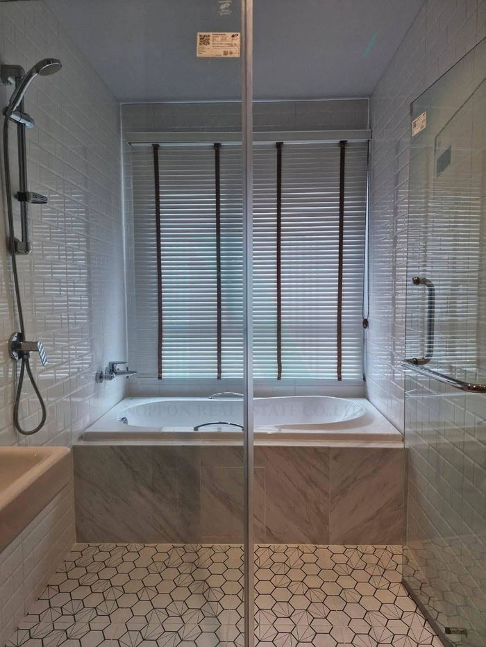 picture ð For Sell Condo ALTITUDE UNICORN SATHORN - THAPRA Building 1, Floor 27,1 bed room, Room size 34 sqm - 1/8