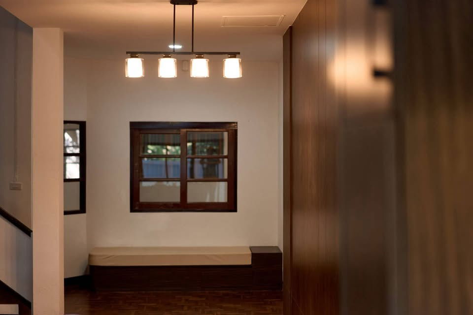 รูป ให้เช่าทาวน์โฮม 4 ชั้น  4 ห้องนอน 5 ห้องน้ำ 1 ห้องรับแขก 1 ห้องครัว   2  ที่จอดรถ - รูปที่ 12/23