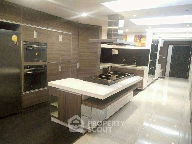 picture 1-BR Condo at Las Colinas near BTS Asok (ID 2282597) - 3/12