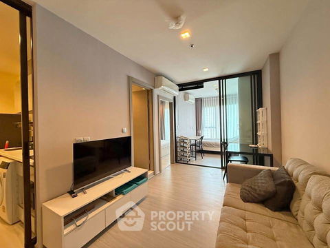 2-BR Condo at Life Asoke - Rama 9 near MRT Phra Ram 9 (ID 2413898)