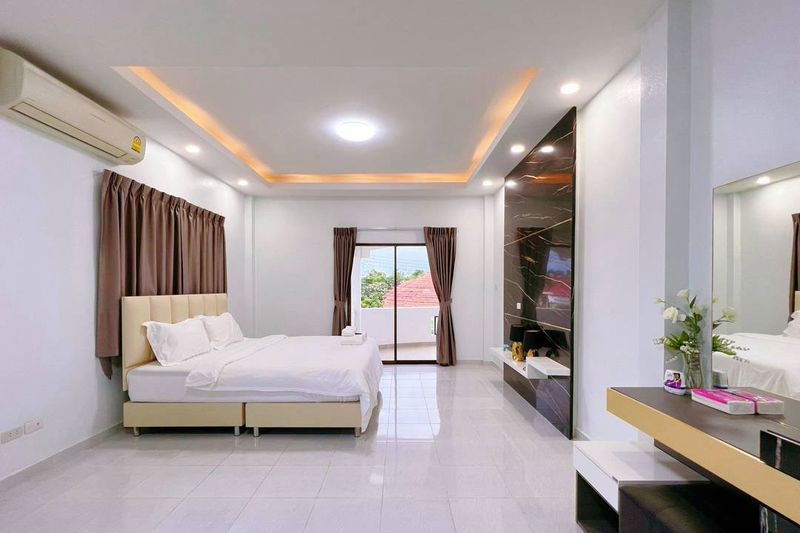 รูป ให้เช่า Royal View Village (รอยัล วิว วิลเลจ) 4 ห้องนอน 3 ห้องน้ำ - รูปที่ 9/14