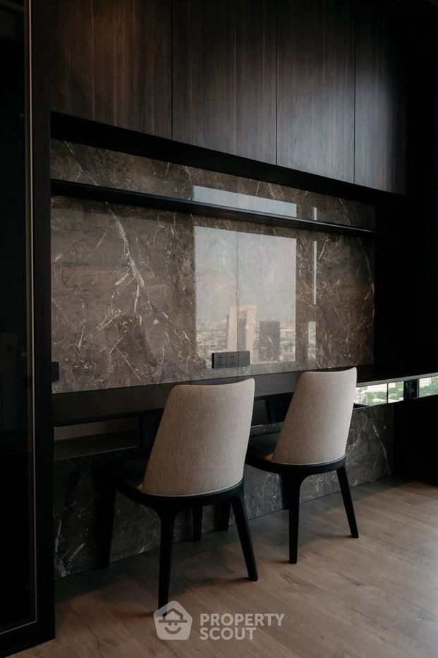 picture 2-BR Condo at The Crest Park Residences near MRT Phahon Yothin (ID 2461869) - 9/13