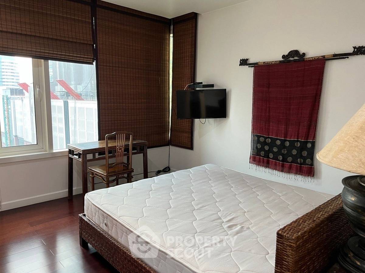 picture 2-BR Condo at Manhattan Chidlom near BTS Chit Lom (ID 1915727) - 6/9