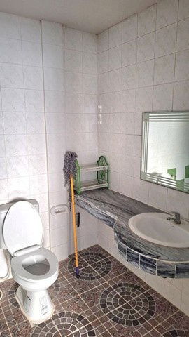 รูป ให้เช่าทาวน์เฮ้าส์2ชั้น หลังมุม18ตรว. อยู่เพชรเกษม 112 ซอยหมู่บ้านครู ใกล้รพ.เกษมราษฎร์ - รูปที่ 7/8